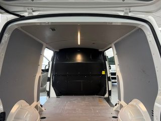 Volkswagen Transporter Furgón Largo TA 2.0 TDI 75kW (102CV) BMT (2019)