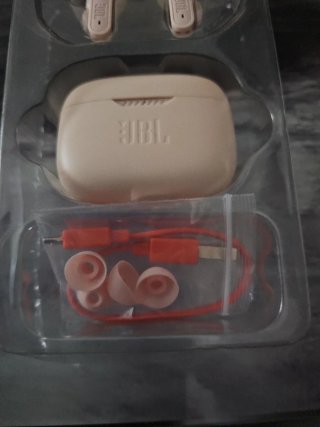 Auriculares JBL Tune 230NC TWS tierra