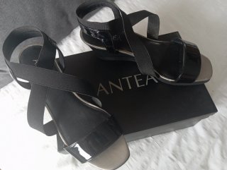 Sandalias plataforma negro N. 40