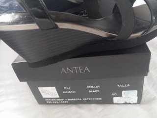 Sandalias plataforma negro N. 40