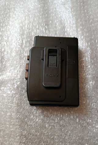 Walkman Sony FM/AM Mega Bass