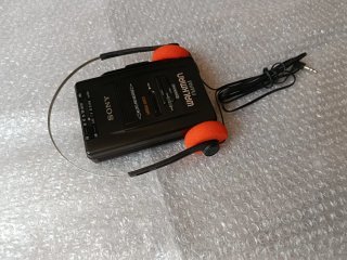 Walkman Sony FM/AM Mega Bass