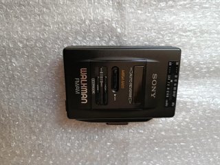 Walkman Sony FM/AM Mega Bass