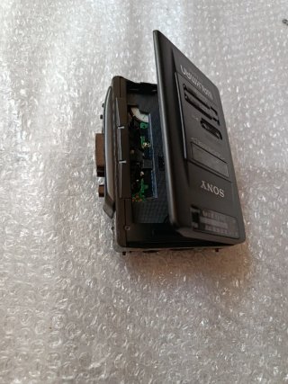 Walkman Sony FM/AM Mega Bass