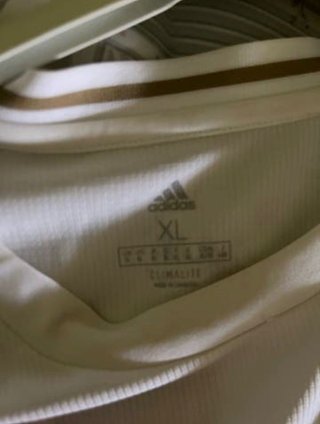 Camiseta oficial Real Madrid 2019 local