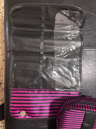 Neceser y funda de brochas Lore