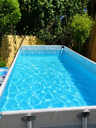Piscina Avenli con depuradora de arena