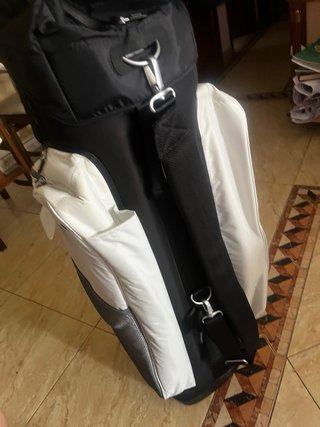 Bolsa de Golf Audi Negra y Blanca