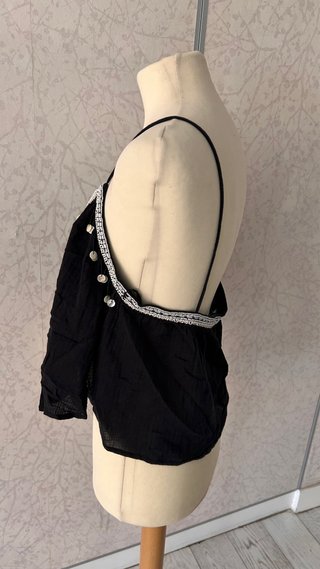 Top tirantes Zara negro con abalorios