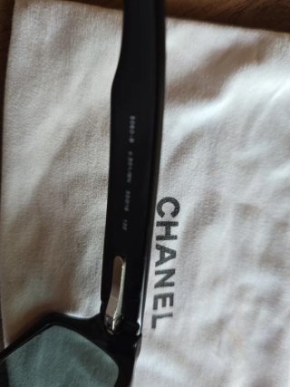 Gafas de sol Chanel negras