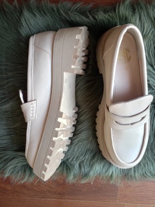 Mocasines Beige Mujer Talla 37