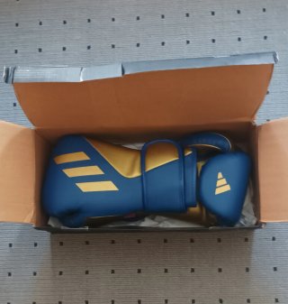 Guantes Adidas Speed Tilt 350 - 12 onzas