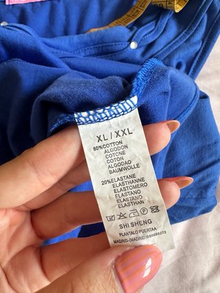Top azul con perlas Talla XL/XXL