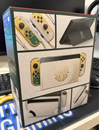 Nintendo Switch OLED Edizione Zelda