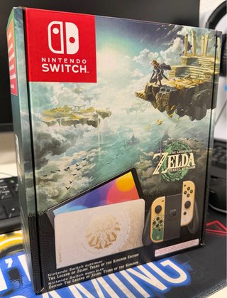 Nintendo Switch OLED Edizione Zelda