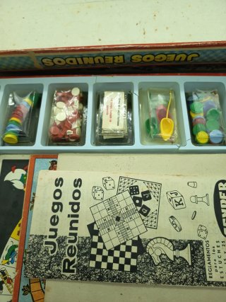 2 Cajas Tente 4 y Juegos Reunidos 15
