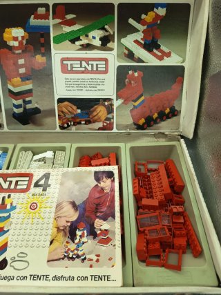 2 Cajas Tente 4 y Juegos Reunidos 15