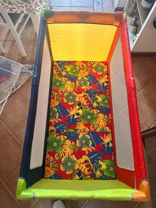 Cuna de viaje plegable