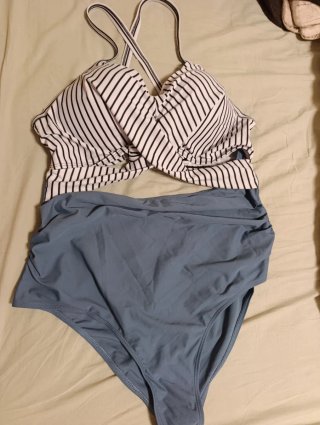 Bikini Rayas y Azul