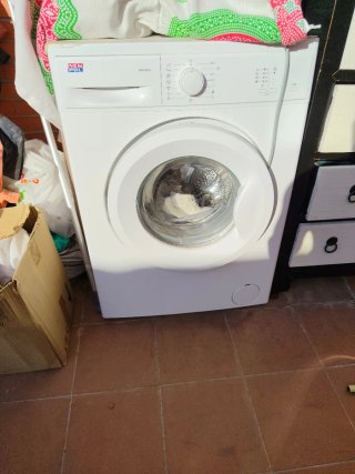 Nevera Hisense y lavadora seminuevas 622875052