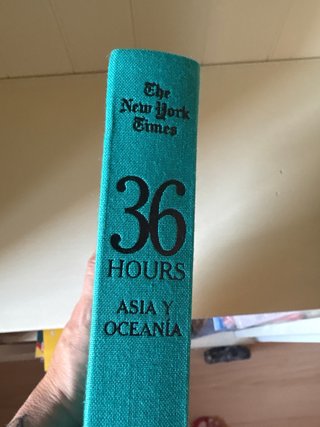 THE NEW YORK TIMES 36 HOURS-ASIA OCEANIA-(14)-VA