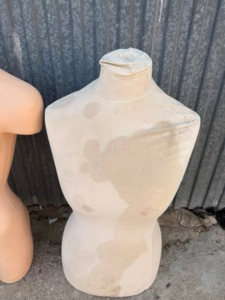 Maniquí Torso Mujer Beige