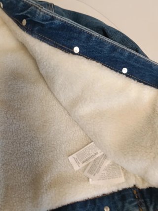 Chaqueta Vaquera TRF con Forro Sherpa