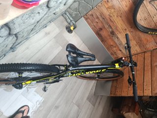 Bicicleta de montaña Cannondale FSI del 2018
