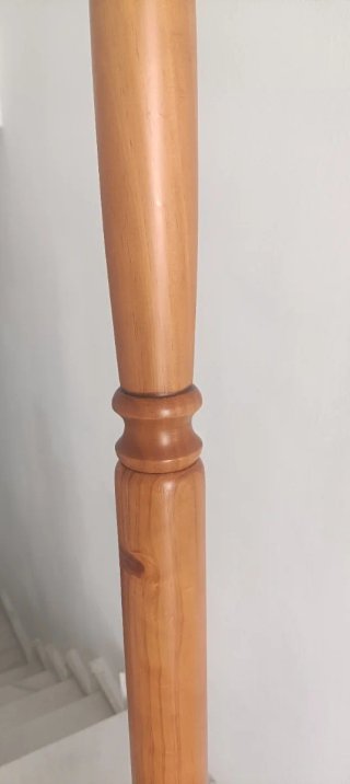 Perchero de pie madera maciza