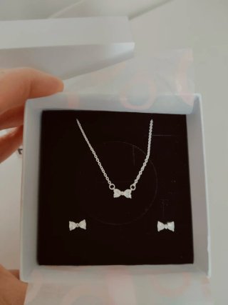 Conjunto Pandora Collar y Pendientes