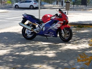 Honda CBR 600f - Vendo o cambio.