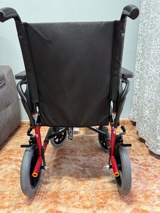 Silla de ruedas nueva
