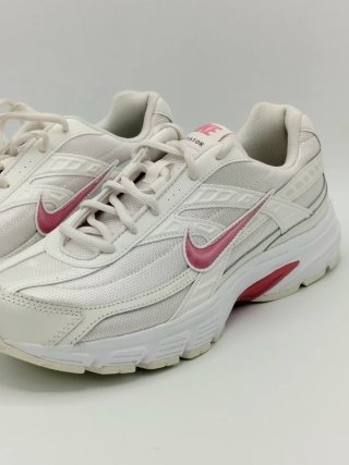 Nike Initiator Sail White Peony Mujer
