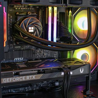 PC Gaming Ryzen 7 5800X / 32GB RAM / 1TB SSD RTX