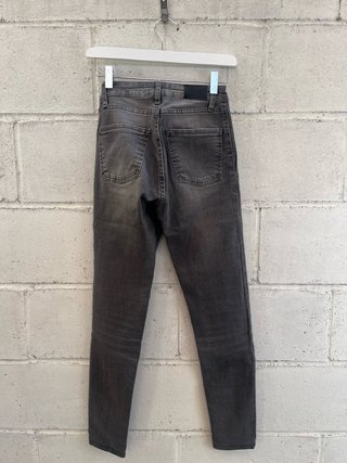 Pantalón Scalpers gris