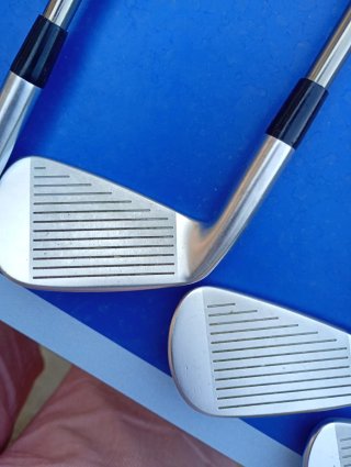 Set Hierros Mizuno JPX 923