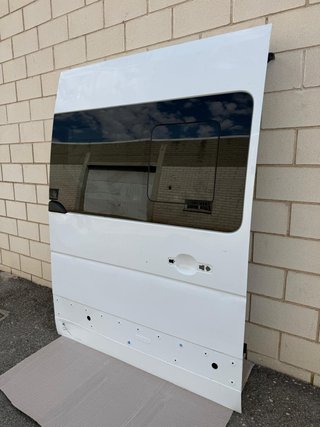 PUERTA CORREDERA DERECHA RENAULT MASTER 3 VENTANA