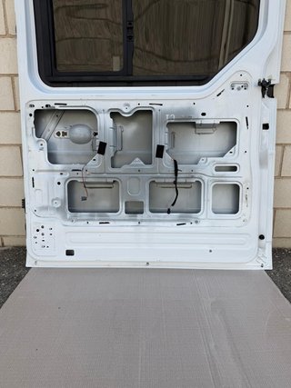 PUERTA CORREDERA DERECHA RENAULT MASTER 3 VENTANA
