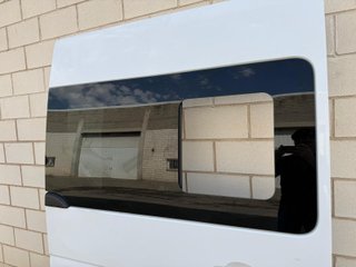 PUERTA CORREDERA DERECHA RENAULT MASTER 3 VENTANA