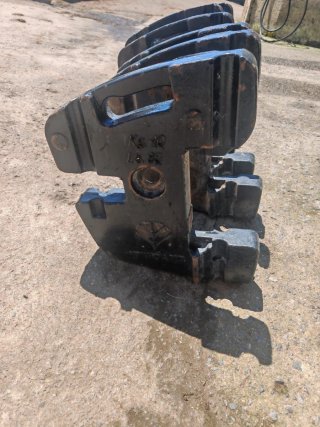 Contrapesos New Holland