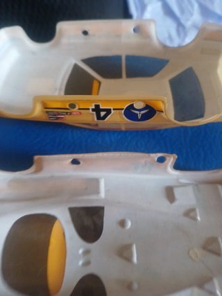 2 Carrocerías Escalextric: Porsche y BMW