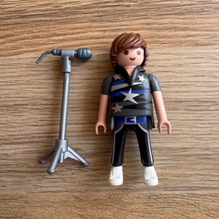 Playmobil Cantante Serie 3 5243