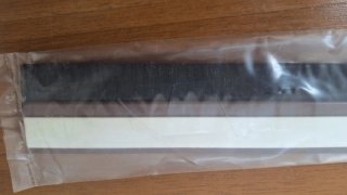 Burlete para puerta con pelos, marrón.