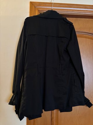 Gabardina negra