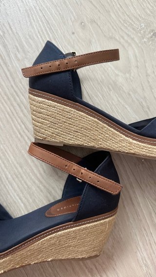 Sandalias cuña Tommy Hilfiger Talla 39