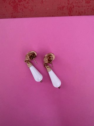 Pendientes Flamencos Lágrima Blanco y Dorado