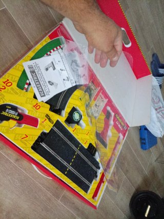 Scalextric Le Mans Audi R8 24h 2000