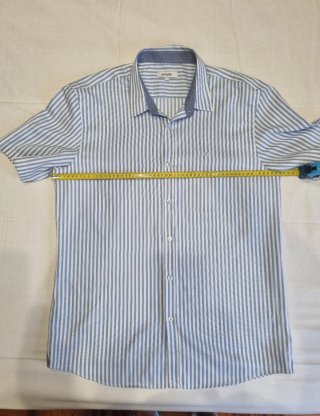 Camisa de chico a rayas azules