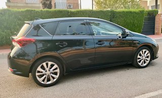 Toyota Auris Hybrid Advance GARANTÍA TOYOTA 5 AÑOS