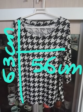 Camiseta "pata de gallo" Blanco y Negro